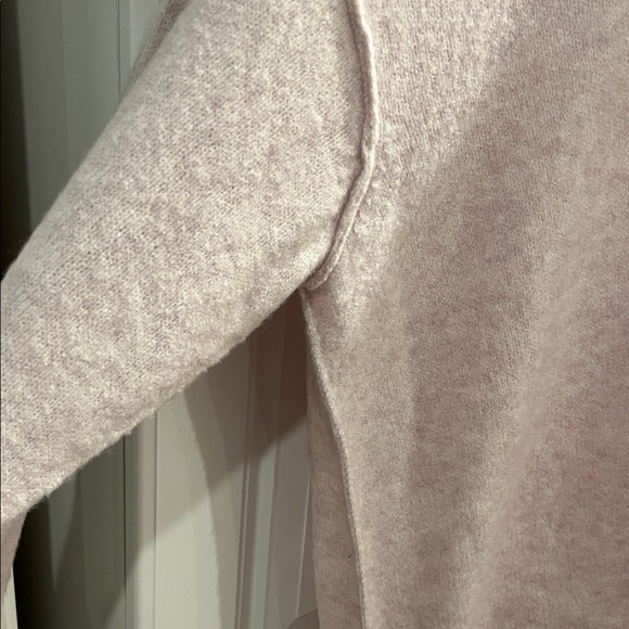 Aerie Soft Blush Crew Neck Sweater New With Tags! - Picture 3 of 12